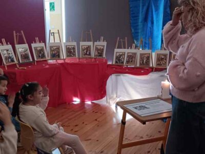 Wyjątkowa Droga Krzyżowa podczas lekcji religii w&nbsp;przedszkolu