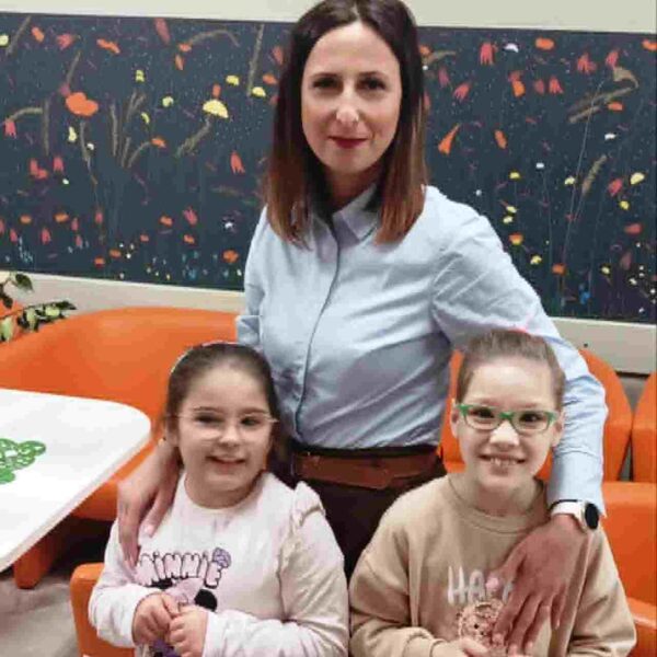 Wręczenie nagród dzieciom biorącym udział w II Festiwalu Piosenki Religijnej „Soli Deo Gloria”