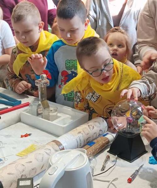 641057588_1753399285938978_4560002066376699555_n_Easy-Resize.com