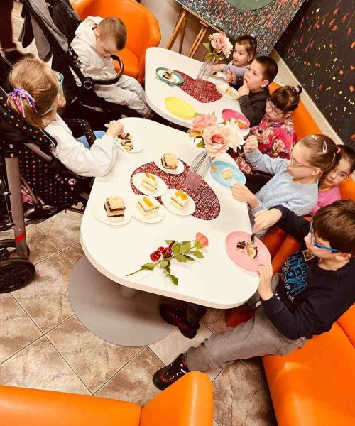 649753612_1762756231669950_8319048532680953849_n_Easy-Resize.com