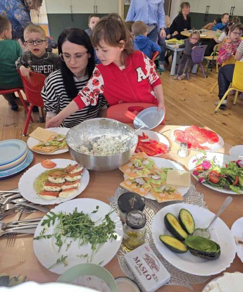 654769807_1771773480768225_7734035764958691405_n_Easy-Resize.com